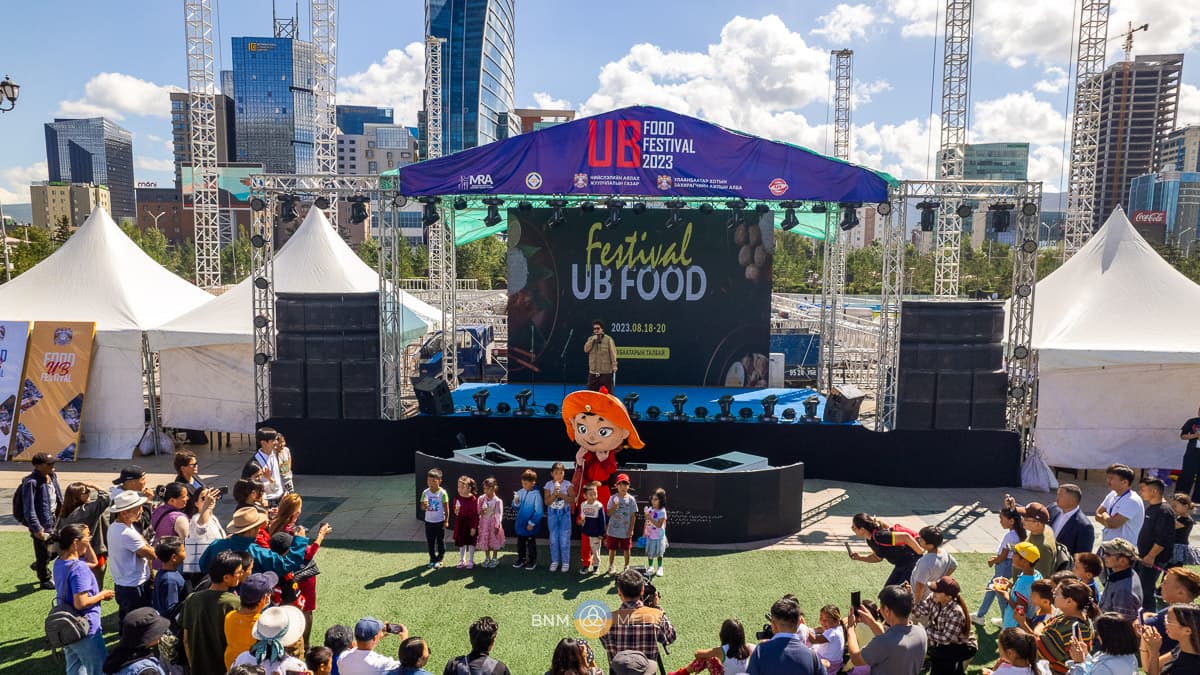 Image /VIRTUAL_TOUR/SQUARE/IMG4.jpg